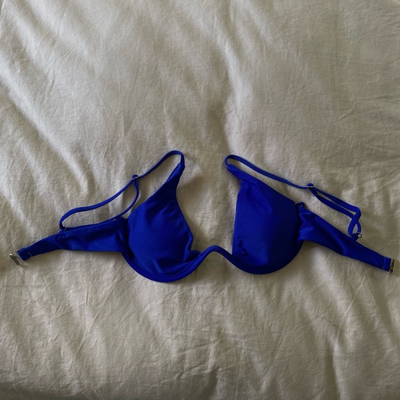 free with purchase - Zaful Swim top SM - Picture 3 of 5